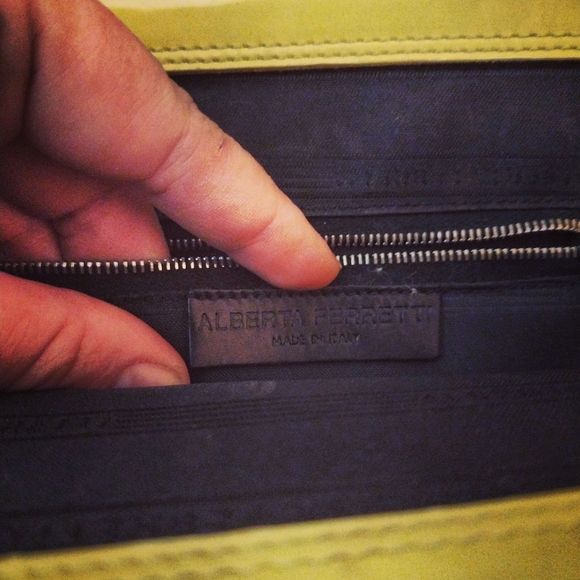 Well kept condition ALBERTA FERITTTI TOTE - Picture 2 of 4